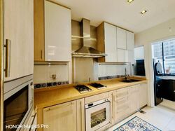 Richmond Park (D9), Condominium #523053811